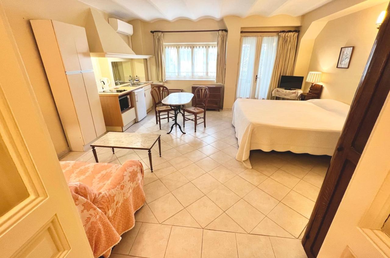 Residence La Villa Leonie นีซ ภายนอก รูปภาพ