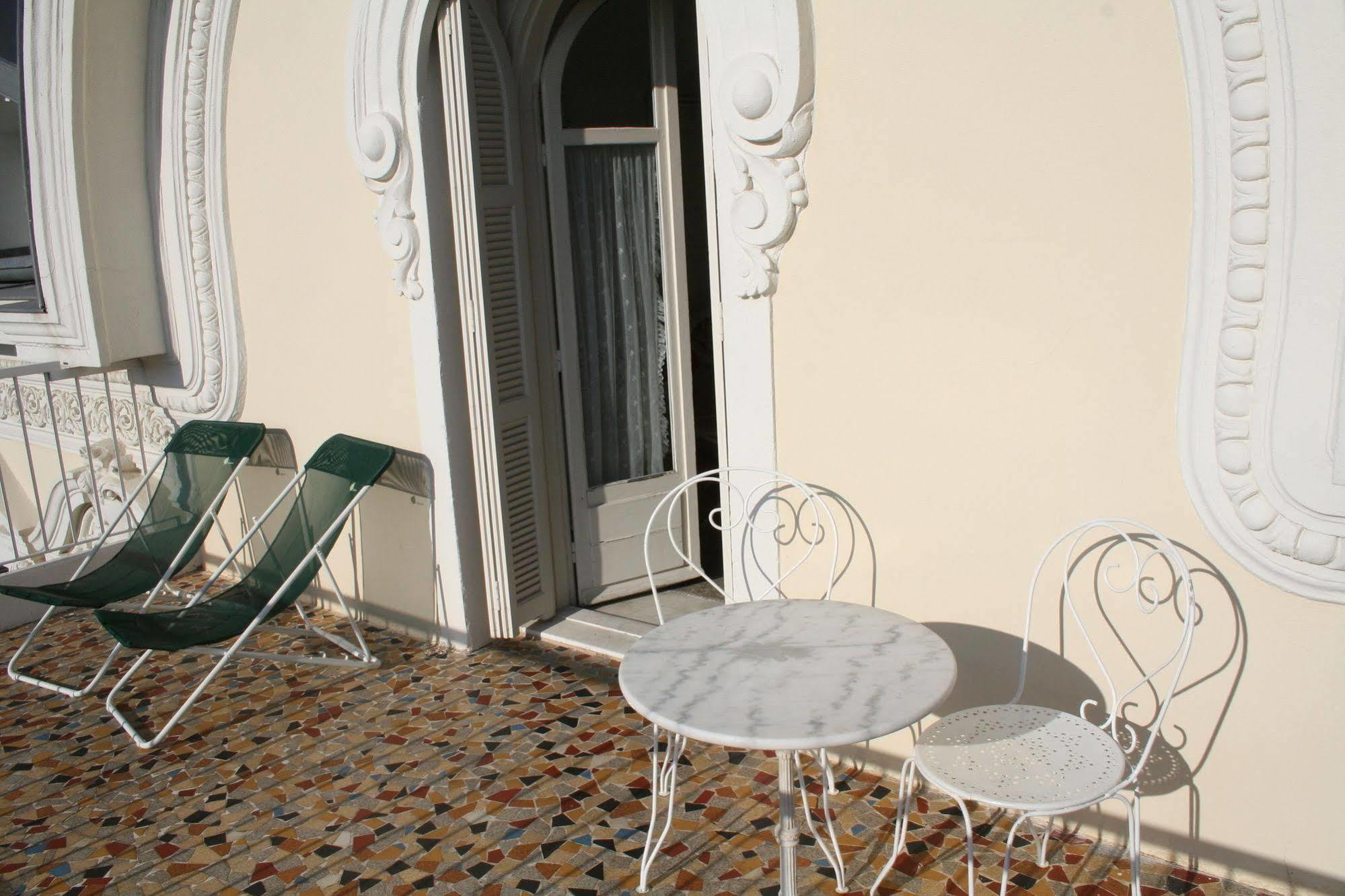 Residence La Villa Leonie นีซ ภายนอก รูปภาพ
